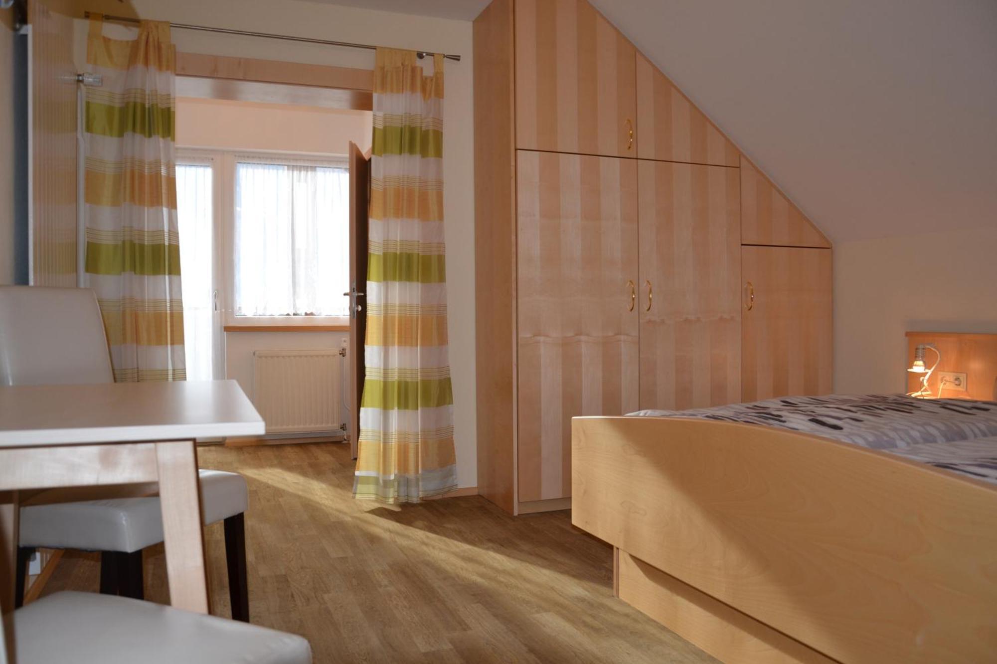 Gaestehaus Bachmann Hermagor-Pressegger See Room photo